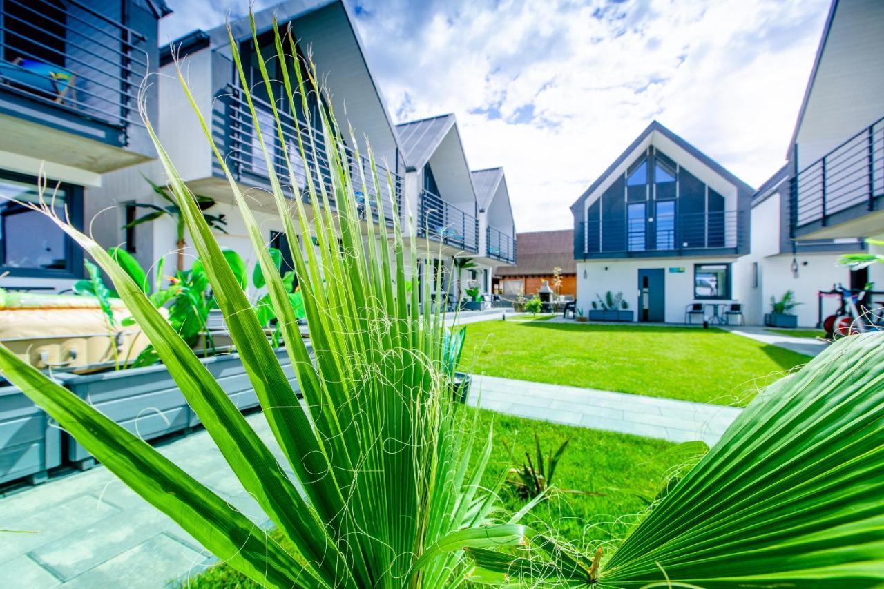 Temple Luxury Resort Rewal Exterior foto